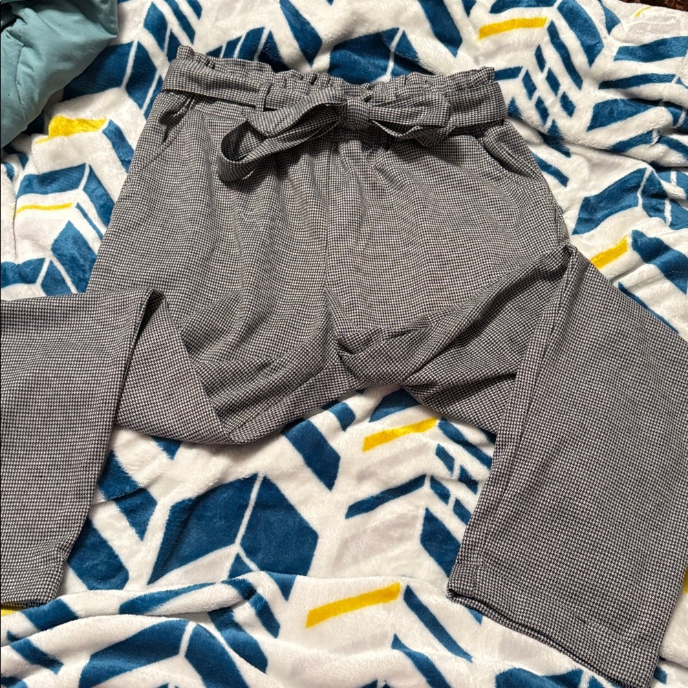 Checkered paper bag pants